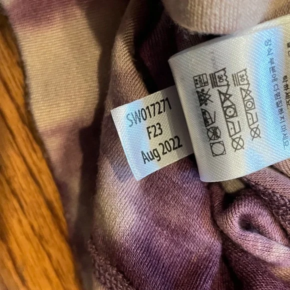 NWT Smartwool women’s classic thermal purple iris size M - Picture 6 of 6